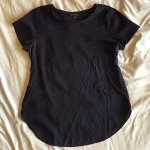 Ann Taylor silk like blouse short sleeve dolphin